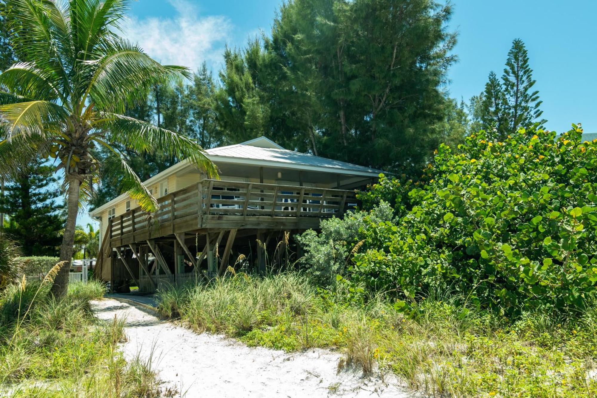 Villa The Tiki House Holmes Beach Exterior foto